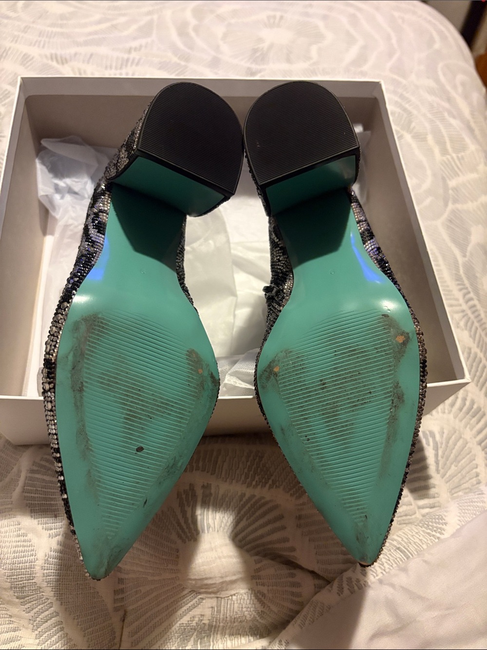 Betsey Johnson Black Sequin Pointed Toe Ankle Booties - Picture 2 of 7